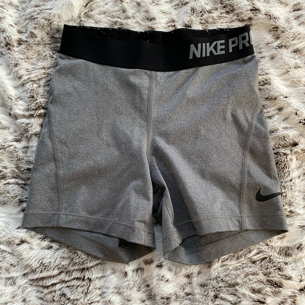 NIKE DRY FIT SHORTS - Picture 4 of 6
